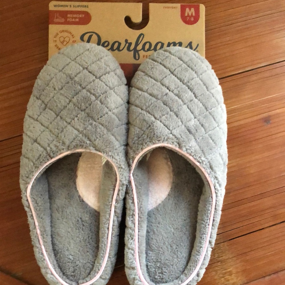 Women’s Memory Foam Dearfoam Slippers